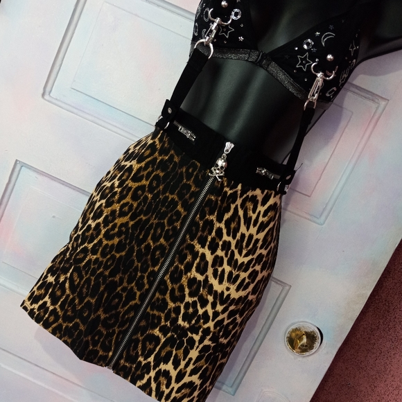Killstar nwt leopard goth/punk skirt! Pretty kitty strappy mini! FINAL PRICE! - Picture 6 of 16